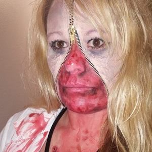 Meet your Posher, Malinda